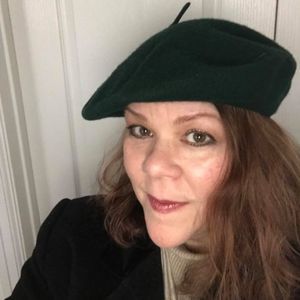 Meet your Posher, Catherine